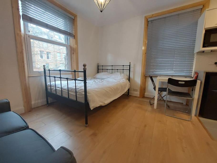 Newly Refurbished Studio London Bagian luar foto